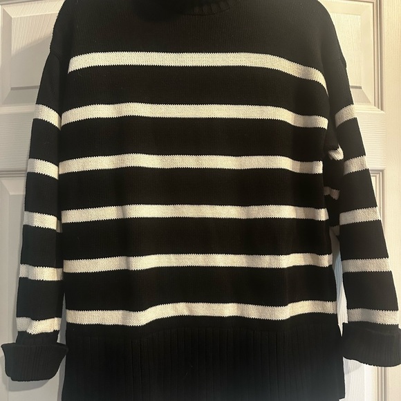 Old Navy Black and White Striped Turtleneck Sweater - Picture 2 of 4